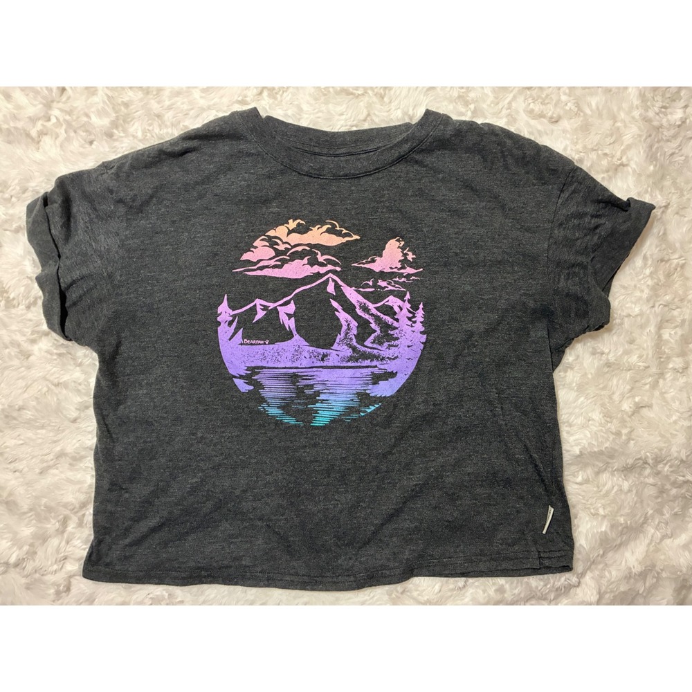 Bearpaw Outdoors Mountain Graphic Tee Charcoal Grey Crop Top Large